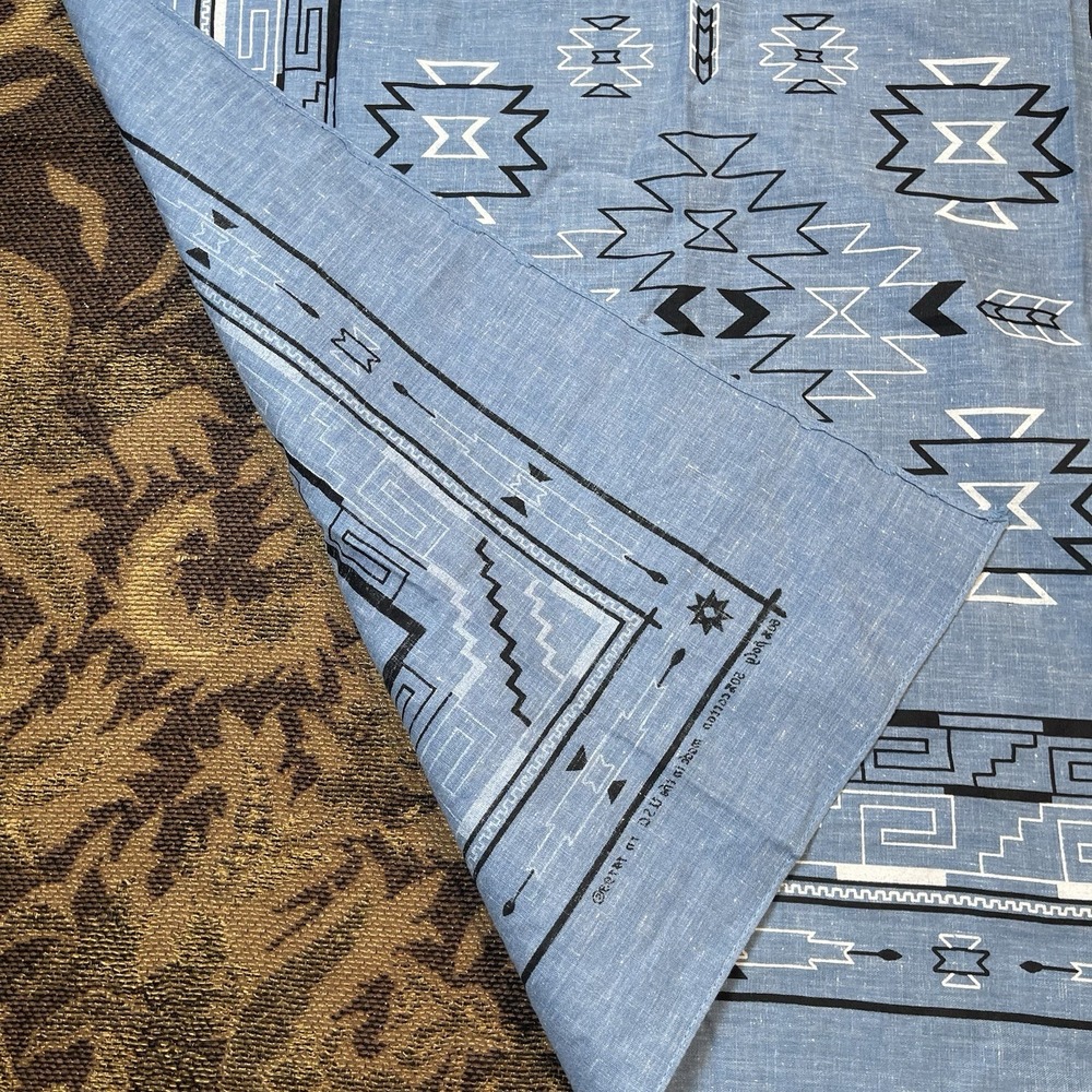 vintage 80s western-themed print fabric bandanna Blue Geometric - Picture 3 of 4